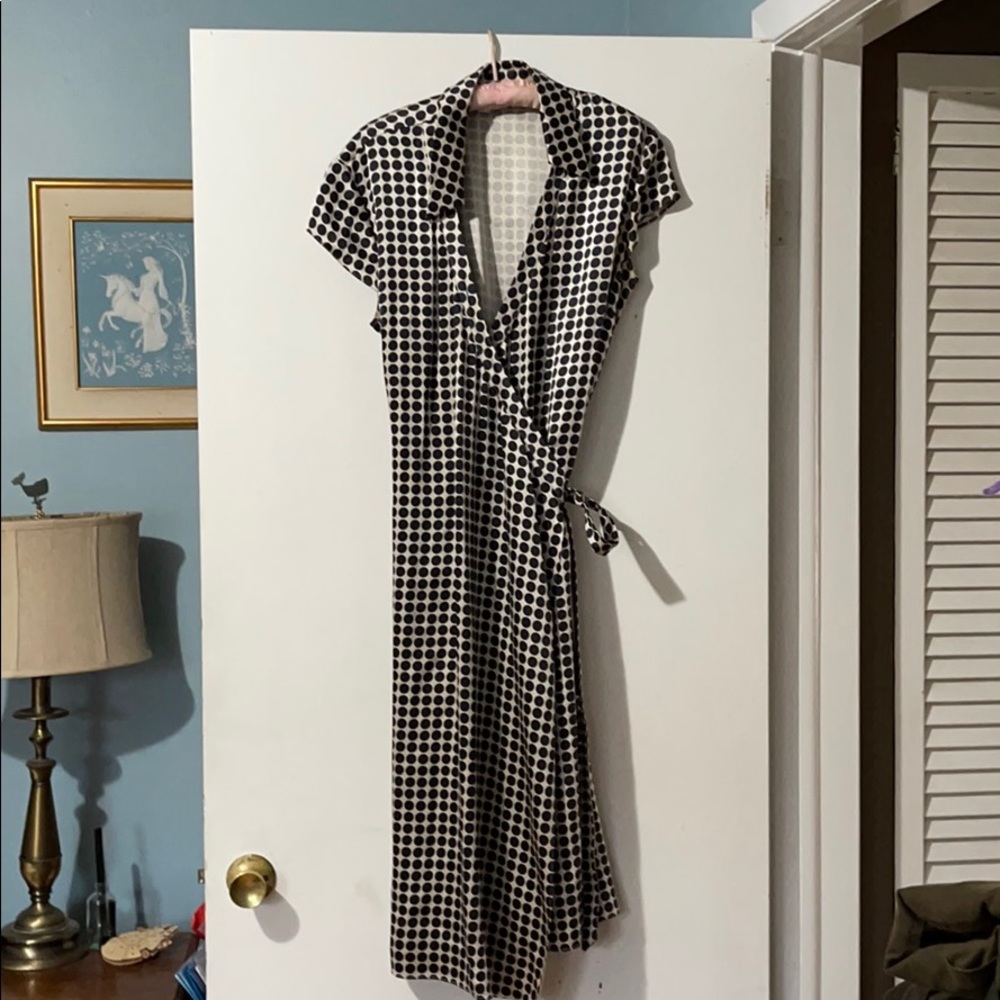Banana Republic blue and creme wrap dress
